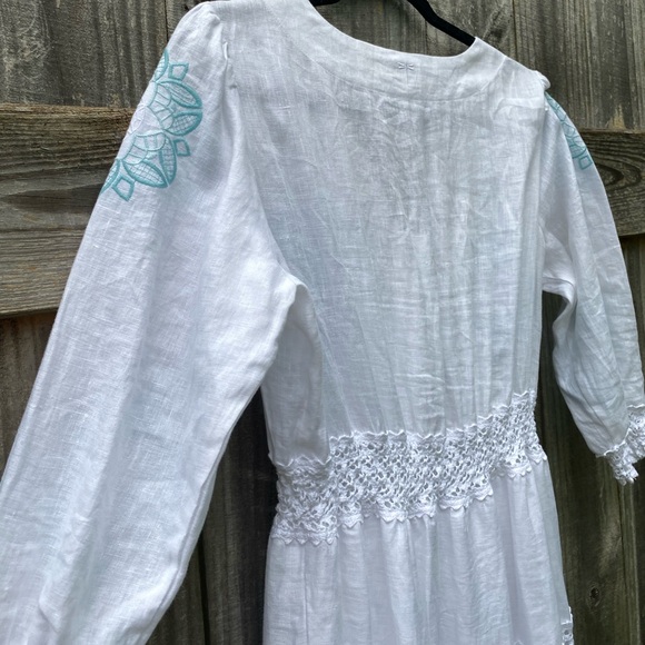 Tyler Boe Celia White and Blue Embroidered Maxi Dress - Picture 13 of 15